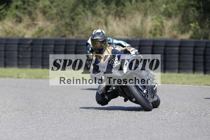 /44 09.08.2025 Plüss Moto Sport ADR/Freies Fahren/85
